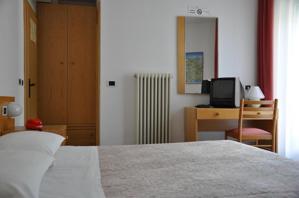 Hotel Ideal Sarche di Calavino Quarto foto